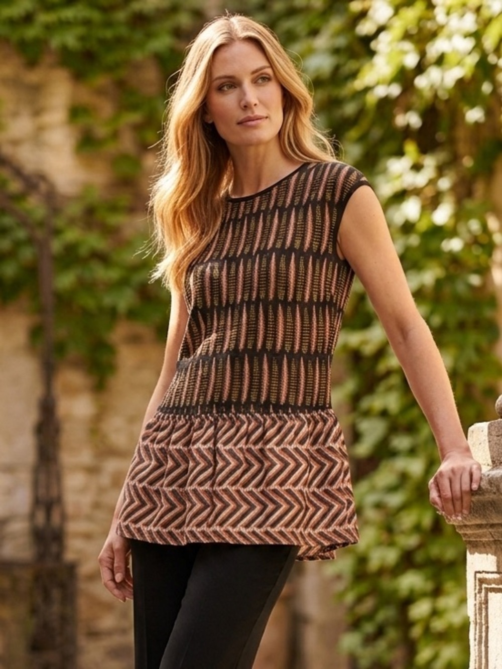 ZARA Geometric Print Crinkle Drop Waist Tunic Peplum Hem Blouse Size Small